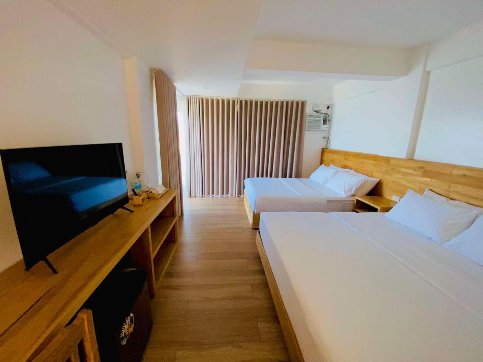 Playa Azul Hotel